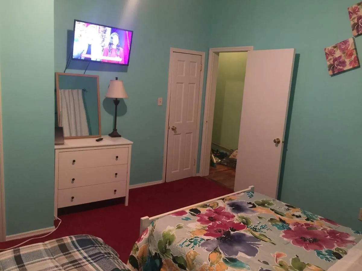 Guest House 5 Min. From Jfk Нью-Йорк
